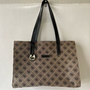 Vintage Dooney & Bourke East West Shoulder Bag Y2K